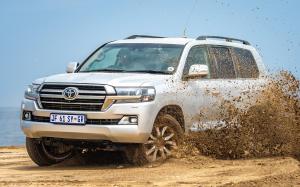 Toyota Land Cruiser 200 VX-R 2020 года